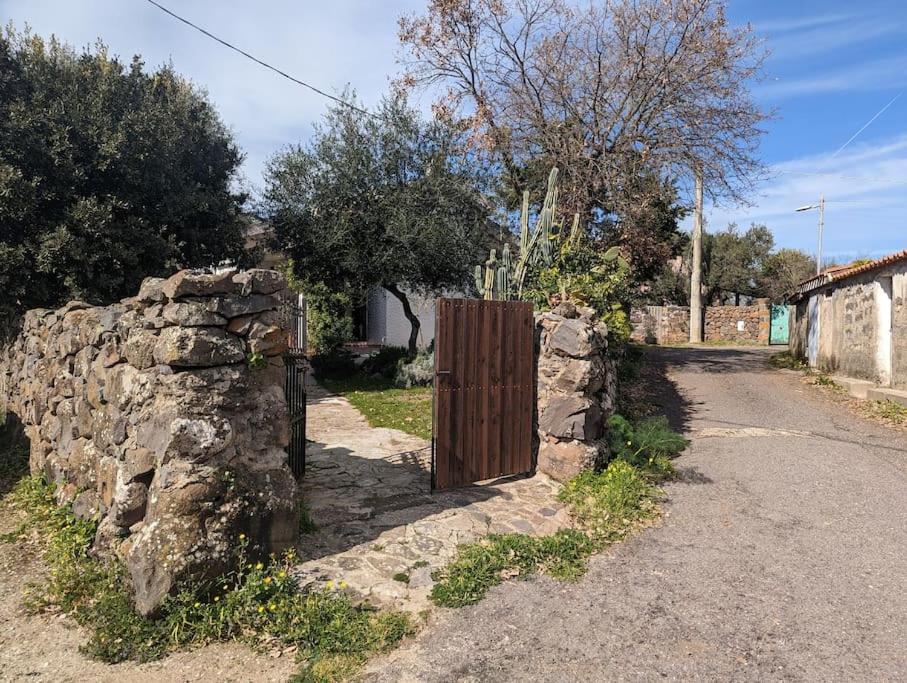 Cottage Familiare Sant'Agostino Abbasanta Extérieur photo